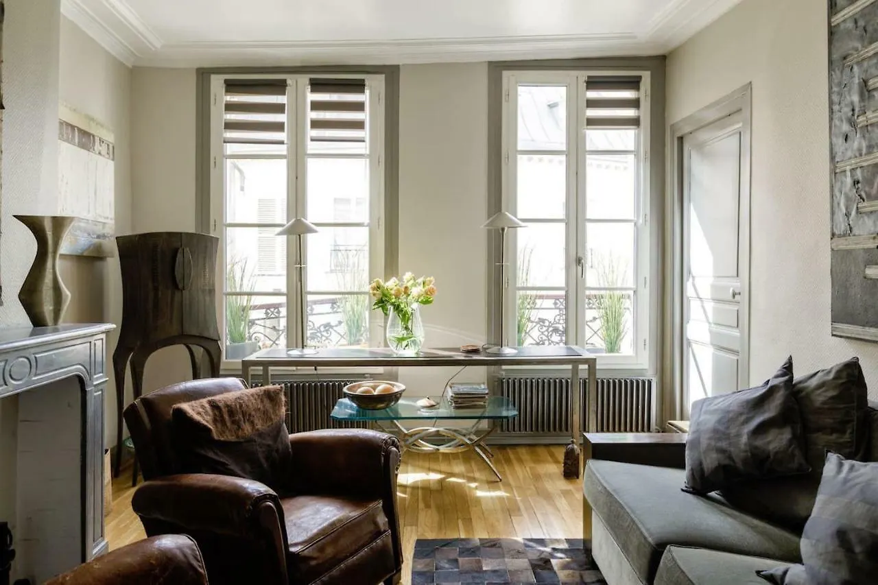 اتصالات Left Bank Deluxe Apartment 